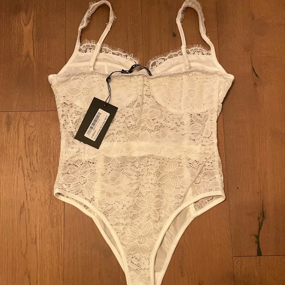 ASOS Lace Strappy Bodysuit - Picture 3 of 3